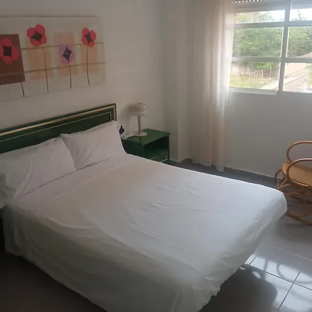 Veneziola Sunset Beach, Sea, Pool, Soccer Court, Garden & Barbecue *