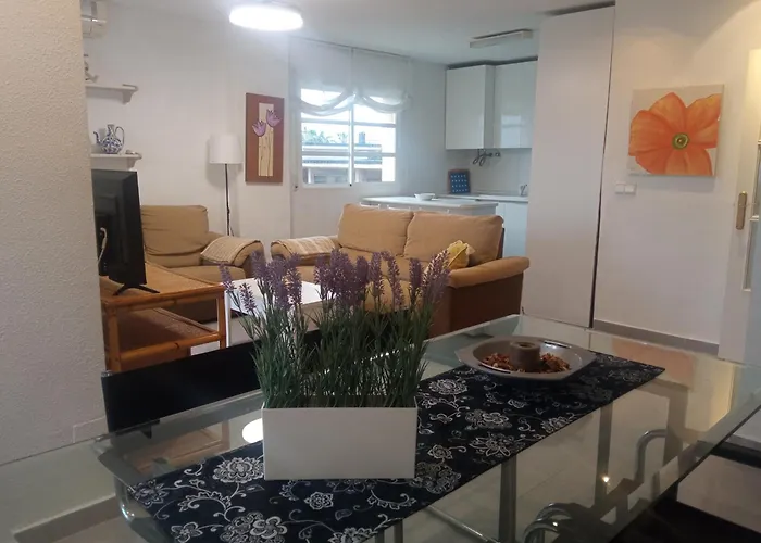 Apartman Veneziola Sunset Beach, Sea, Pool, Soccer Court, Garden & Barbecue