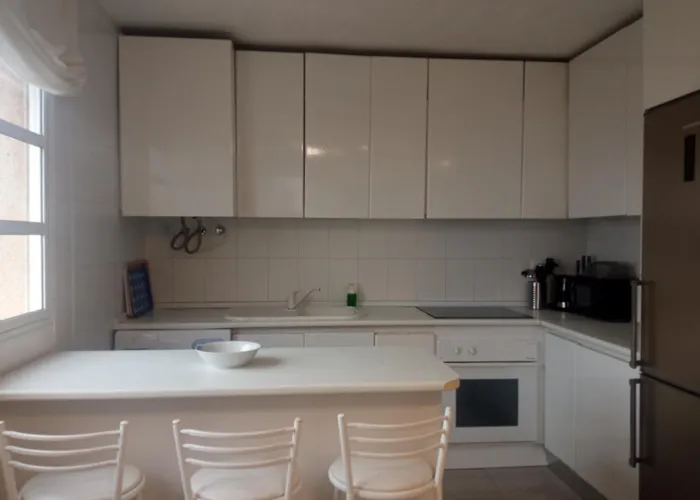 Veneziola Sunset Beach, Sea, Pool, Soccer Court, Garden & Barbecue